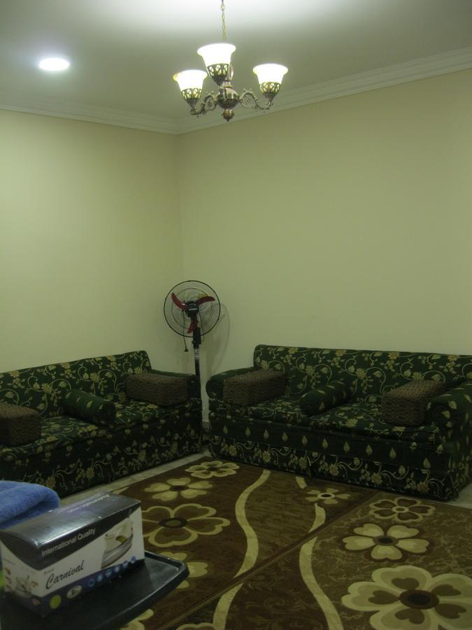 Appartamento Three-bedroom At Nazlet El Semman *