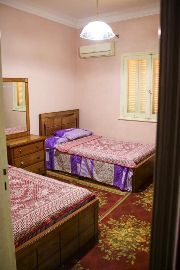 Three-bedroom At Nazlet El Semman Appartamento *