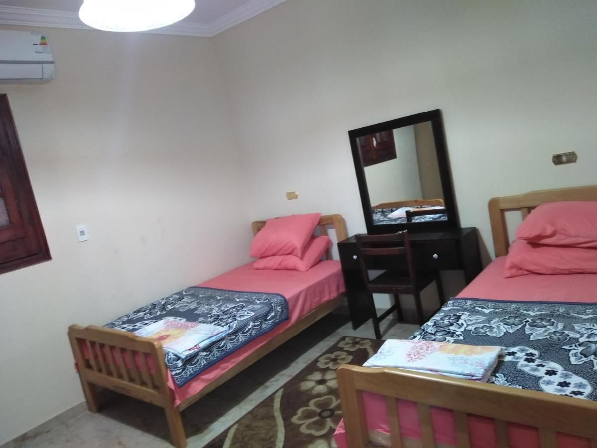 Three-bedroom At Nazlet El Semman *